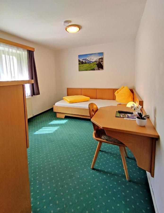 Hotel Wasserfall - Including Summercard Fusch an der Grossglocknerstrasse Zewnętrze zdjęcie